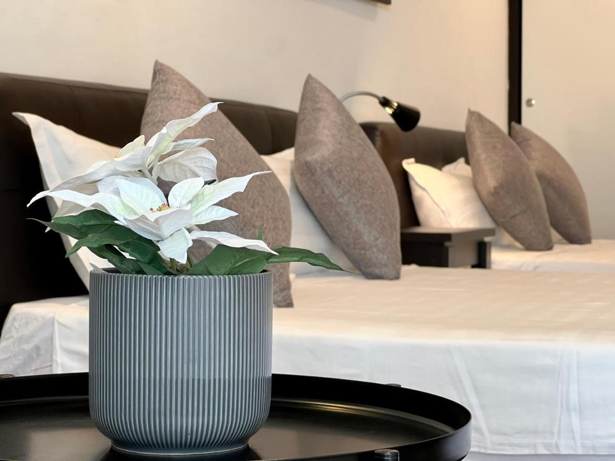 Bed & Breakfast G Front Batu Ferringhi